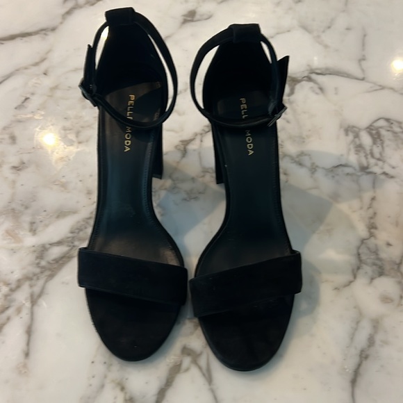 Pelle Moda Bonnie suede black sandal 9m - Picture 2 of 6